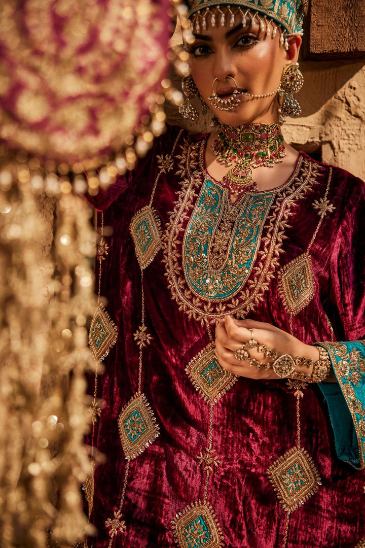 ZARDOZ KURTA WITH KHADI SALWAR