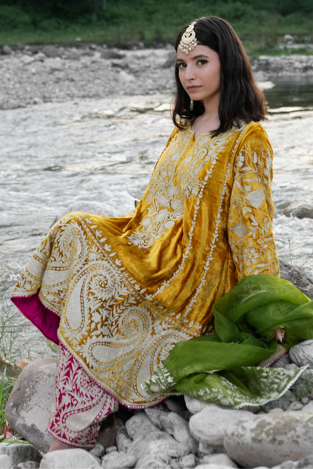 Yellow Mustard Kashmiri Tilla Embroidery Suit