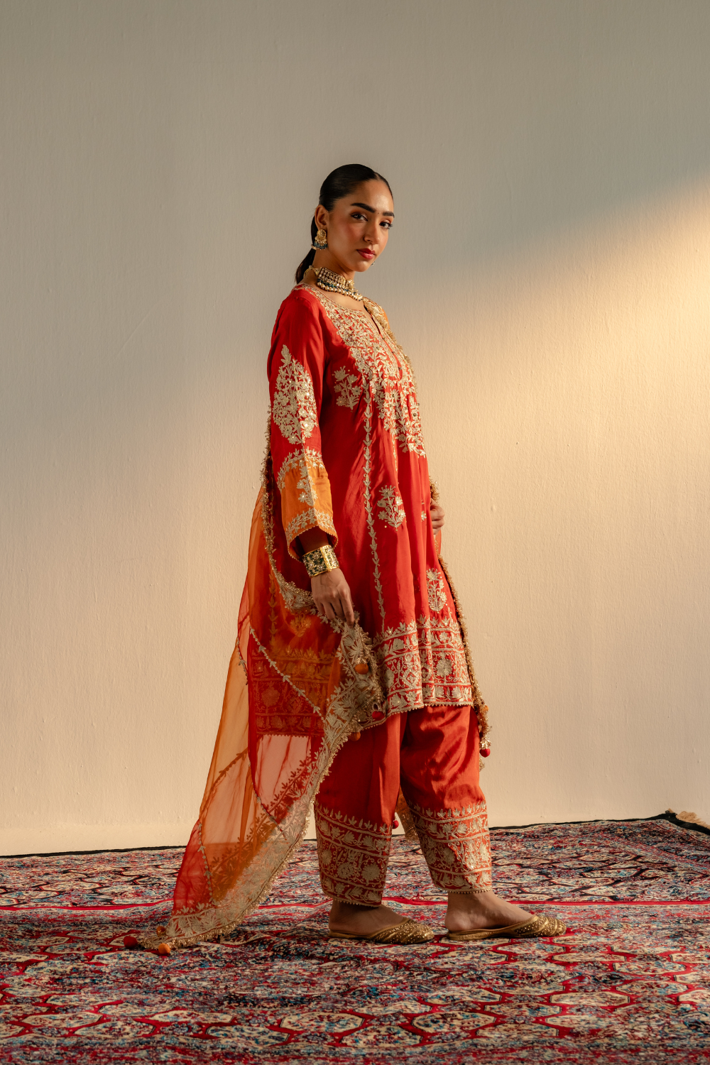 KESARI TILLA CHOGA SET