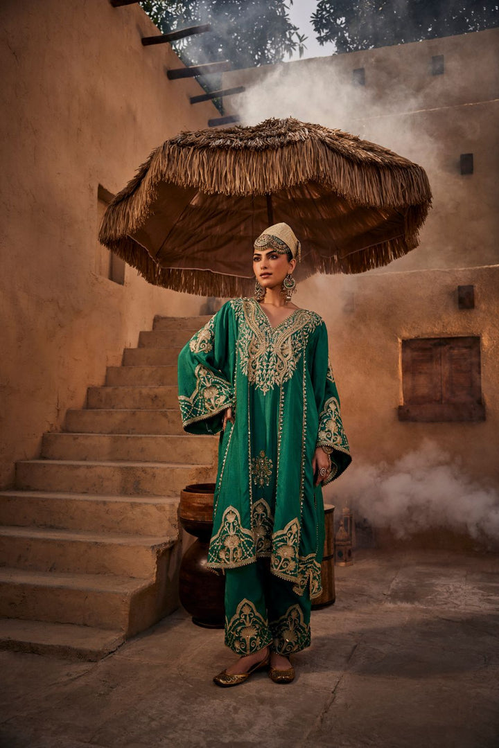 NOOR-E-MOR CHOGA KURTA SET