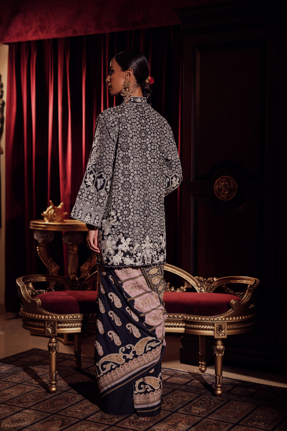 JAPANESE CUT GLASS DESIGN JACKET