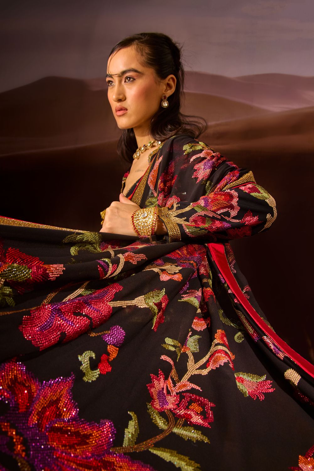 GARDEN OF ROSES GHARARA SET