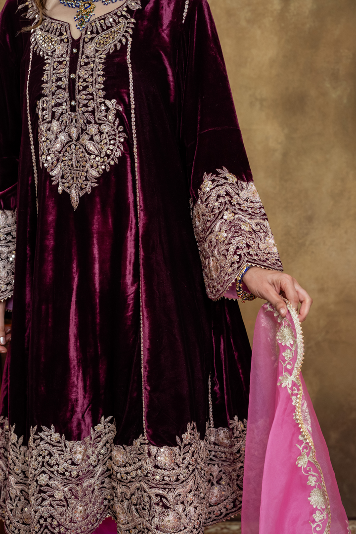 WINE & PINK CHOGA SET