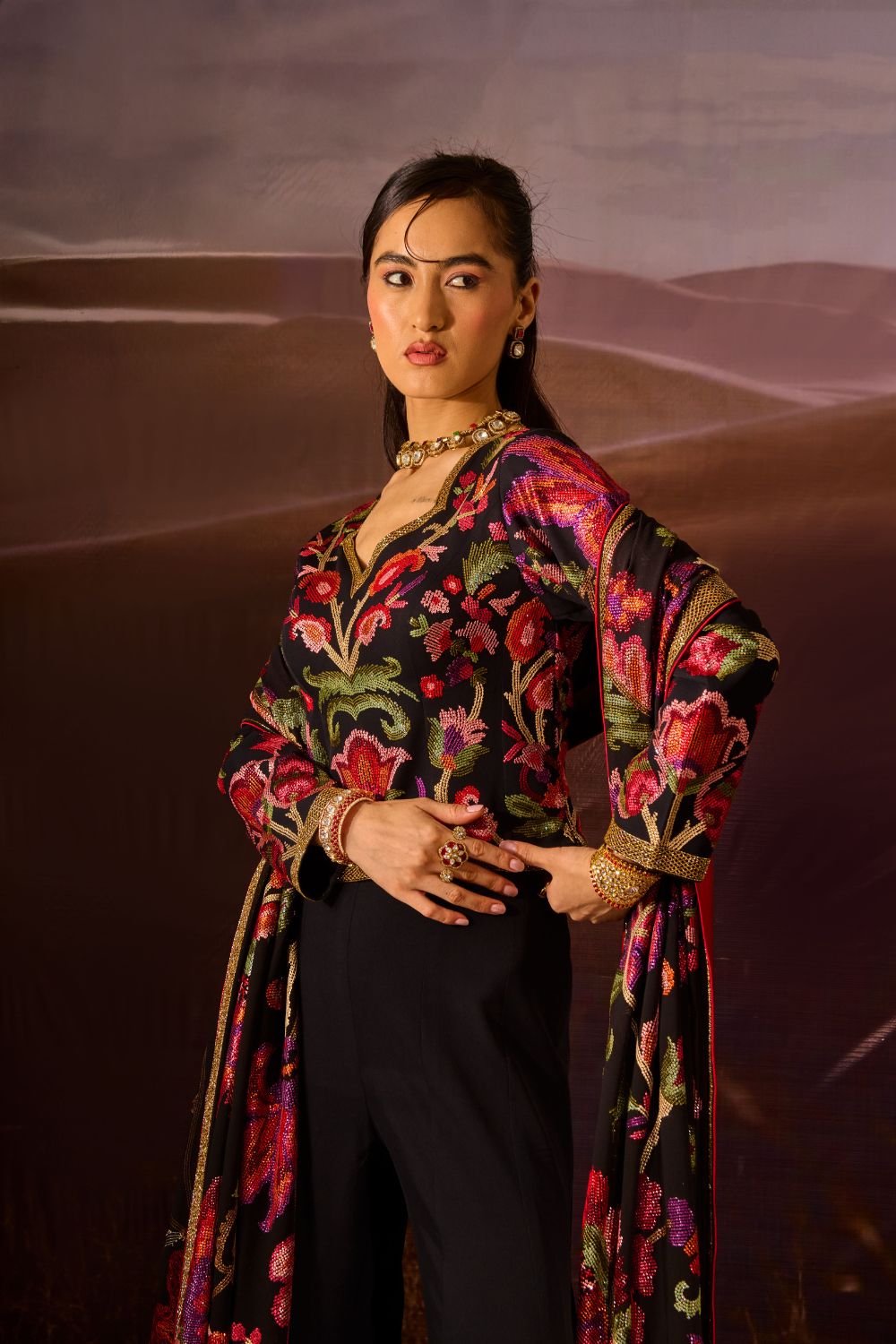GARDEN OF ROSES GHARARA SET