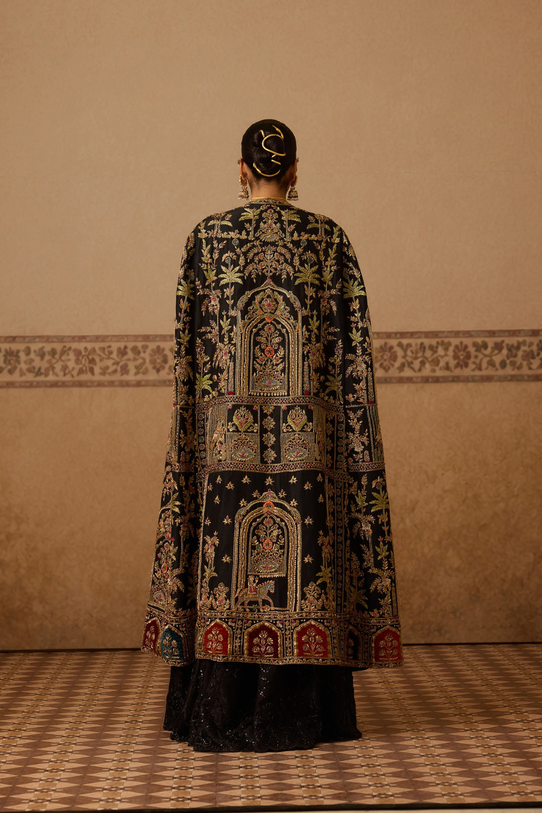 HUMA LONG CAPE SET