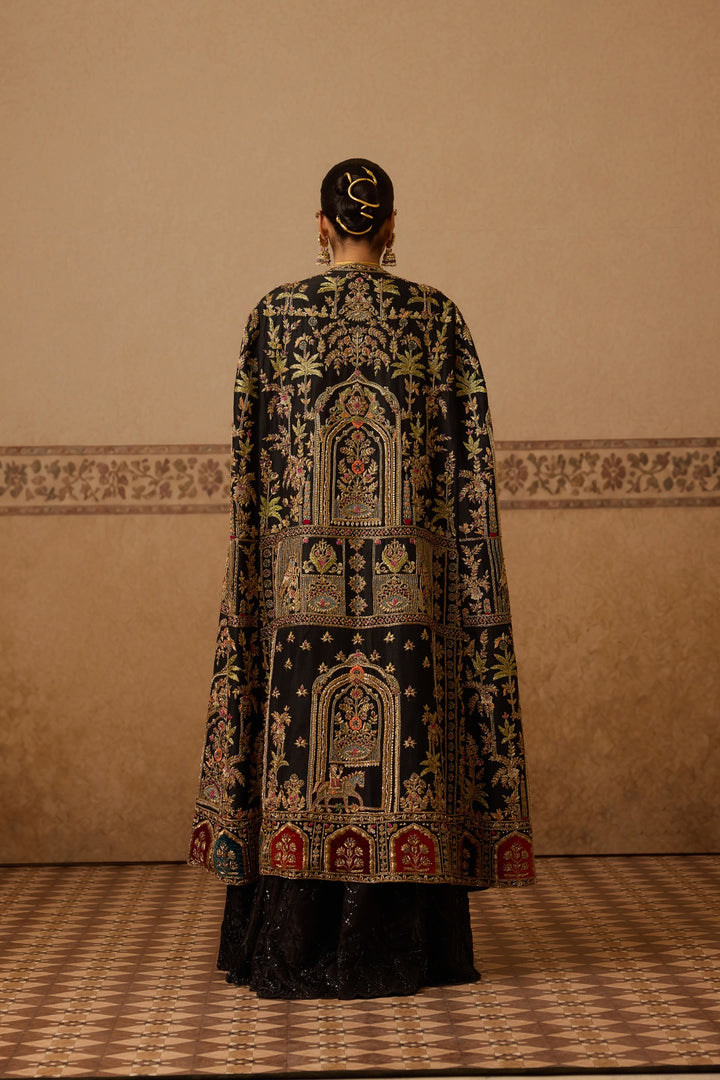 HUMA LONG CAPE SET