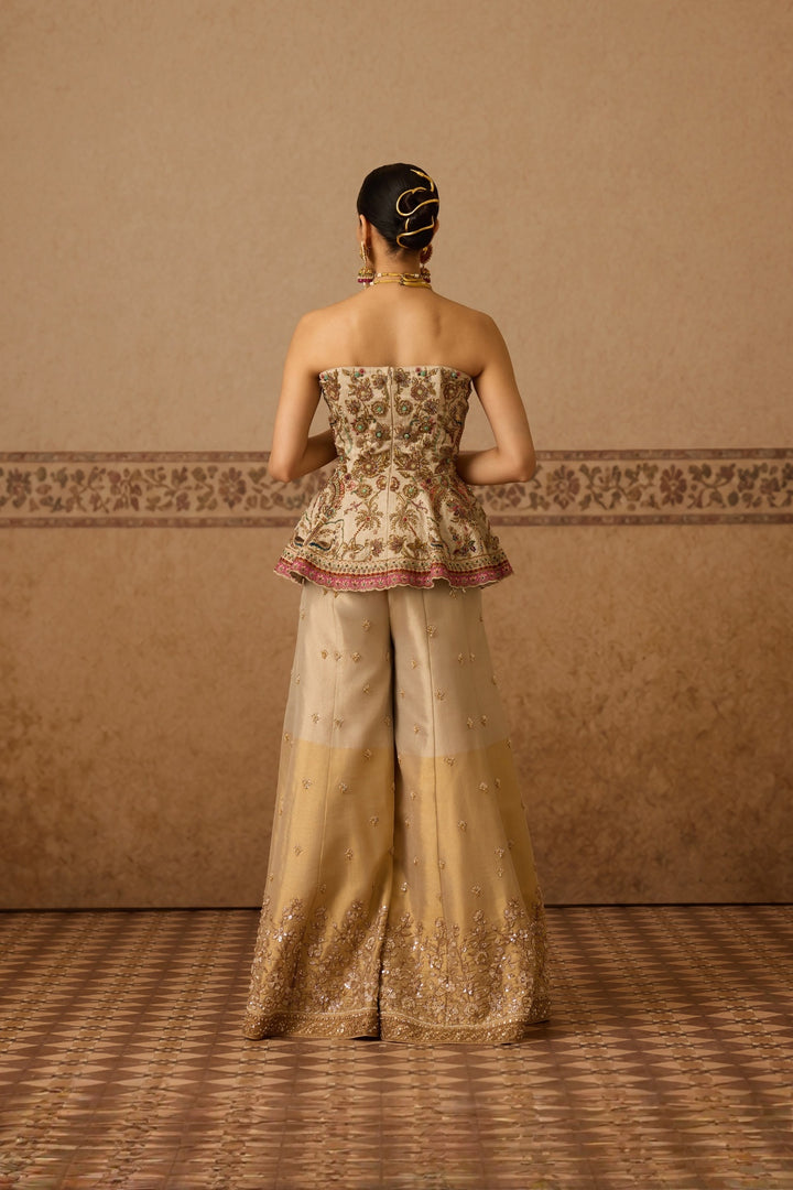 RAHA GHARARA SET