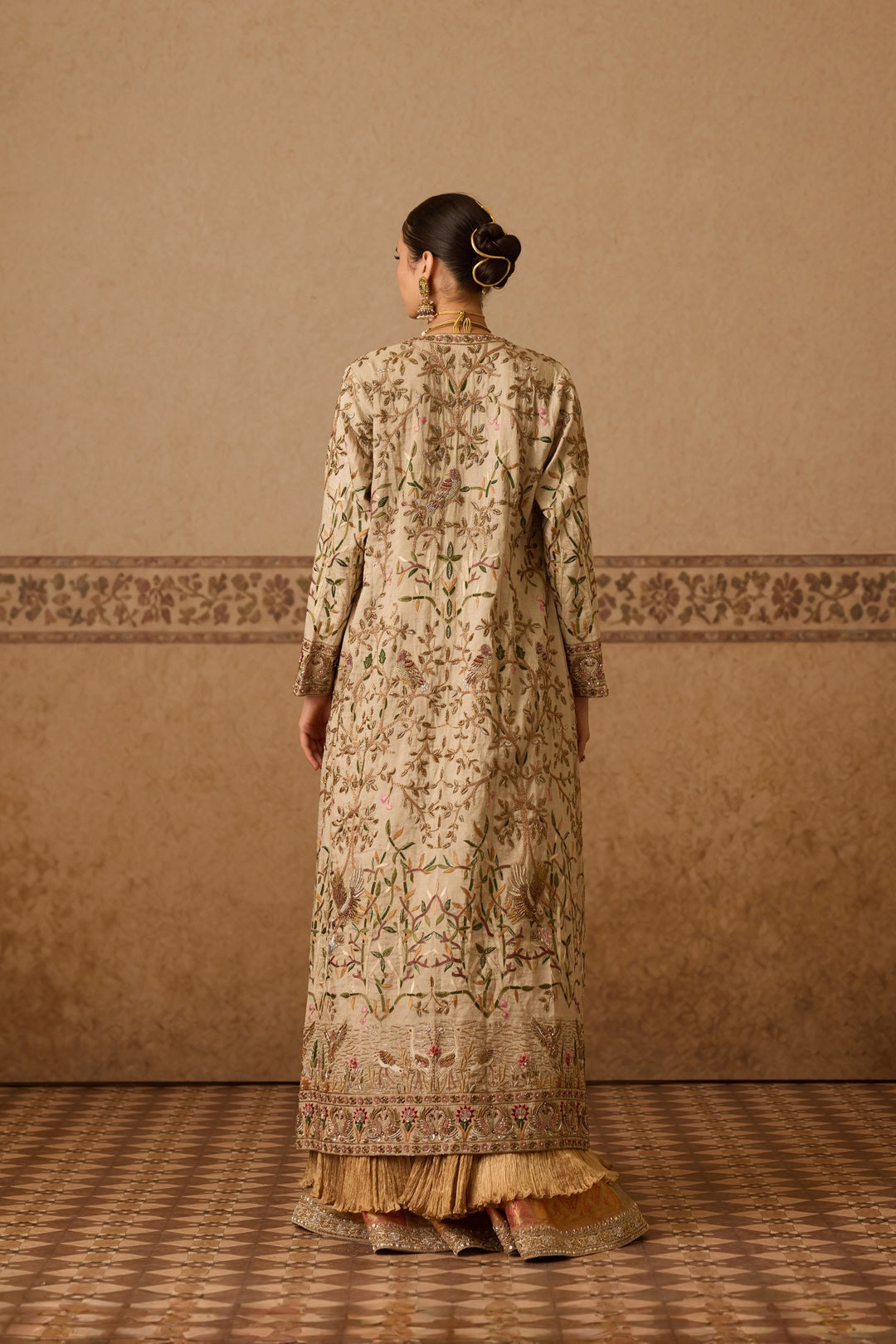 LONG JACKET GHARARA SET