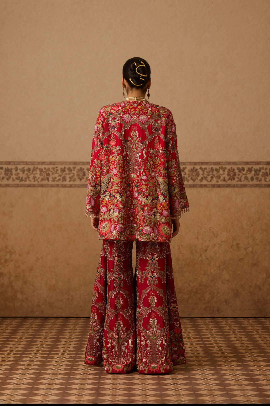 ADILA GHARARA SET