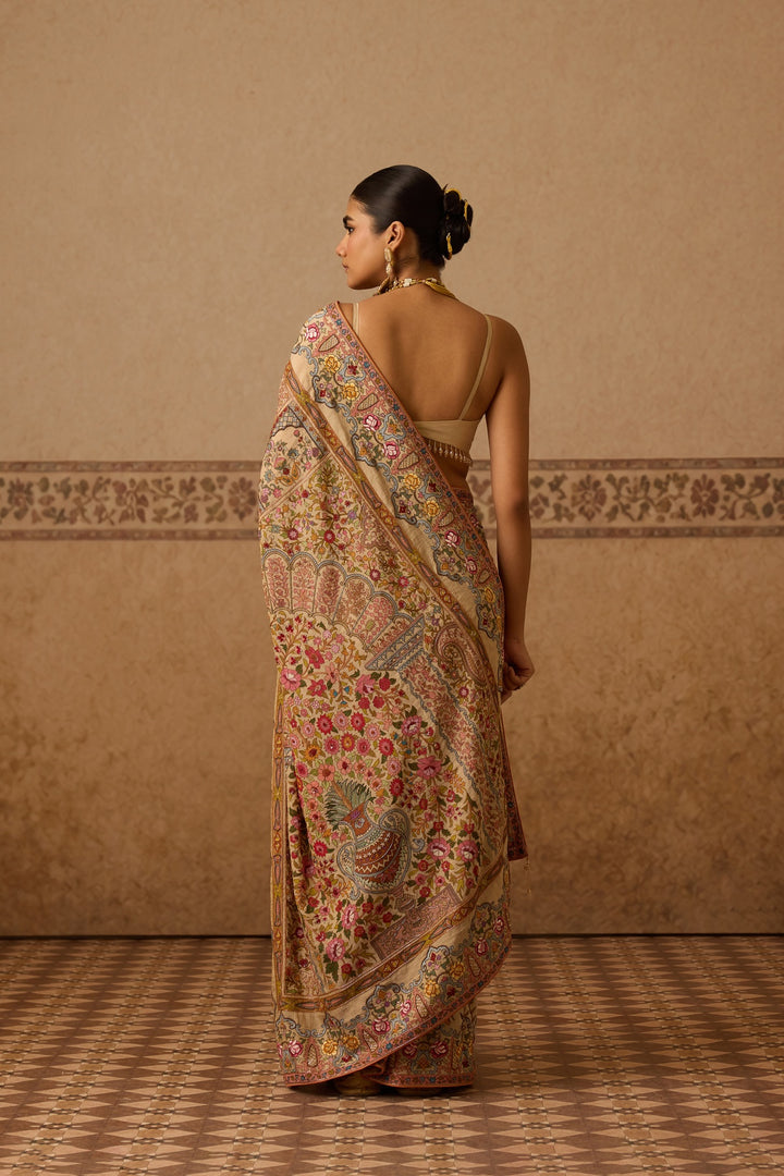 NOOR JAHAN SAREE