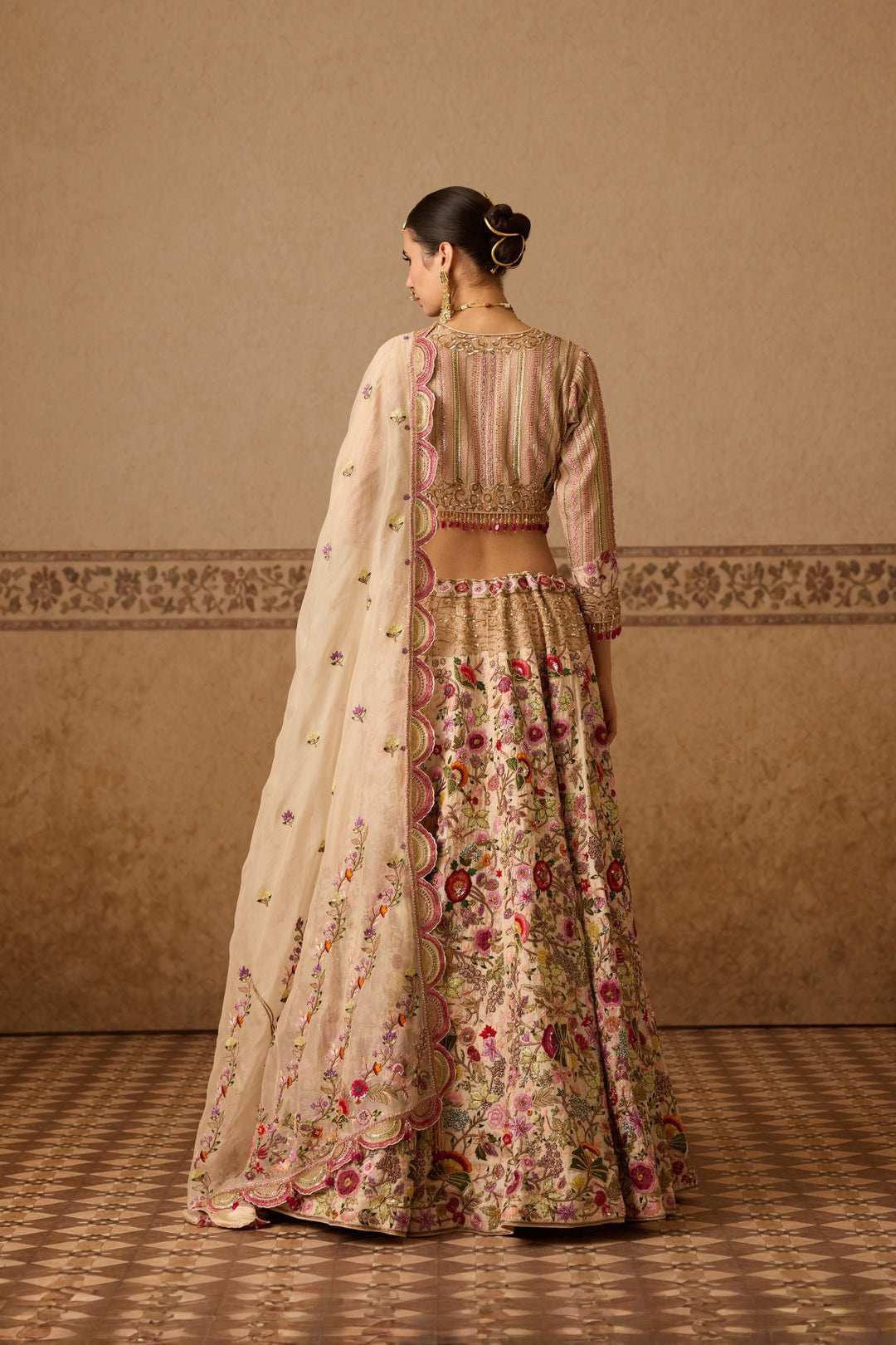 ISPAHAN LEHENGA SET