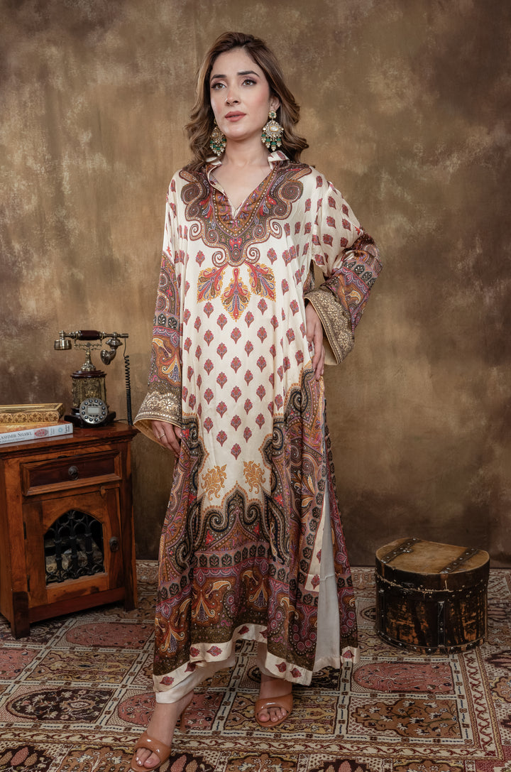 CRÈME WHITE  KALAMKARI SET