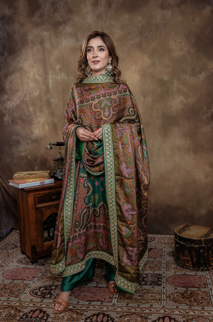 BOTTLE GREEN  KALAMKARI SET